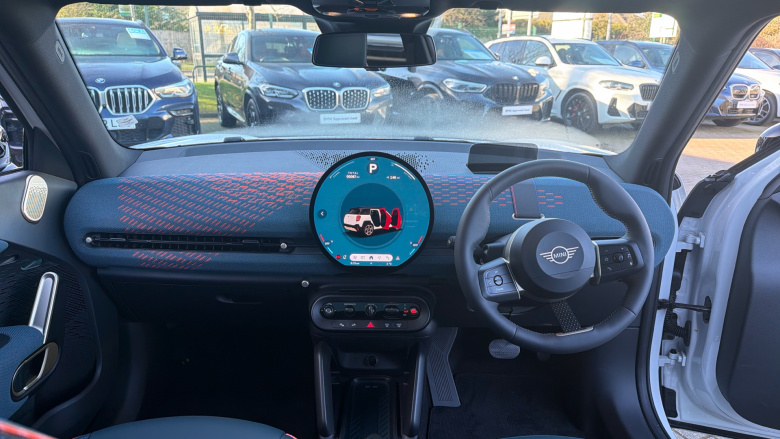 MINI Aceman 160kW SE Classic 54kWh 5dr Auto Electric Hatchback